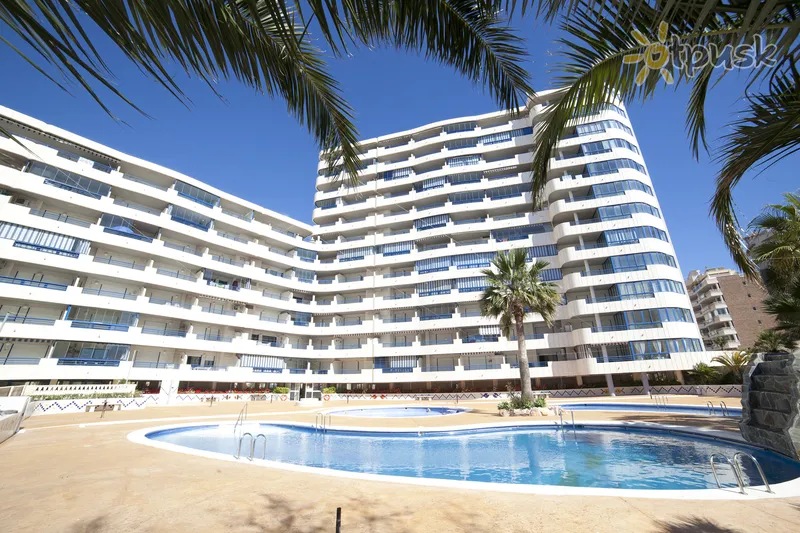 Фото отеля Turquesa Beach Apartments 2* Kosta Blanka Spānija ārpuse un baseini