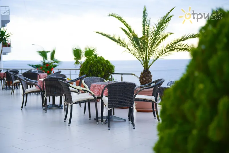 Фото отеля Oasis Hotel 3* Saranda Albānija bāri un restorāni