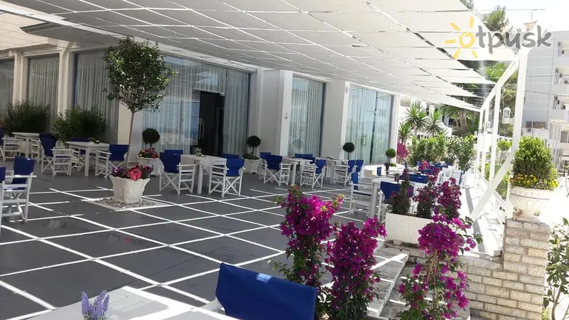 Фото отеля Sunrise Hotel 3* Саранда Албания бары и рестораны