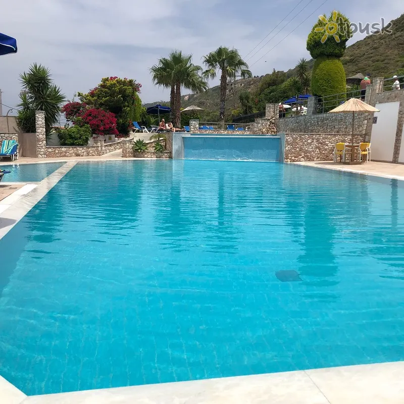 Фото отеля Sirene Beach Hotel 4* Rodas Graikija išorė ir baseinai