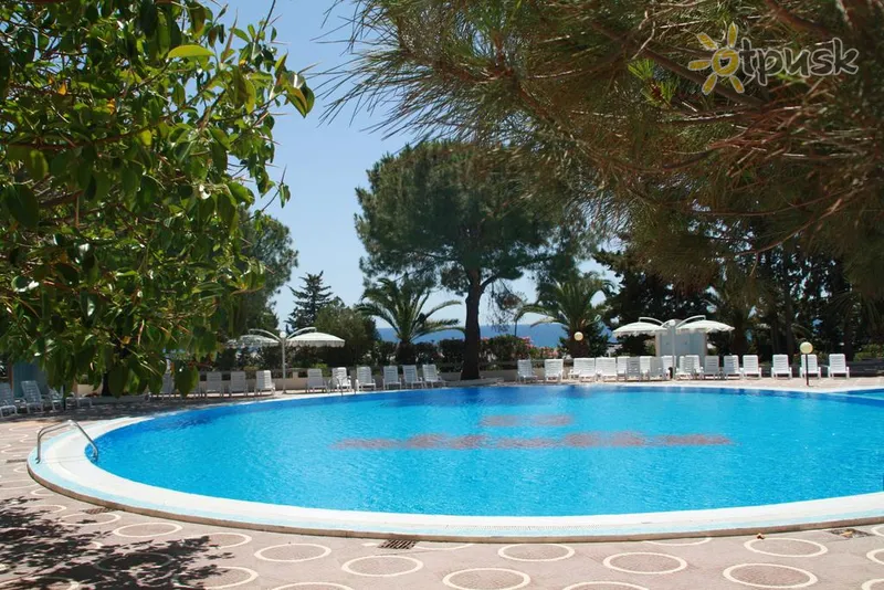 Фото отеля Village Club Altalia Hotel 4* Kalabrija Itālija ārpuse un baseini