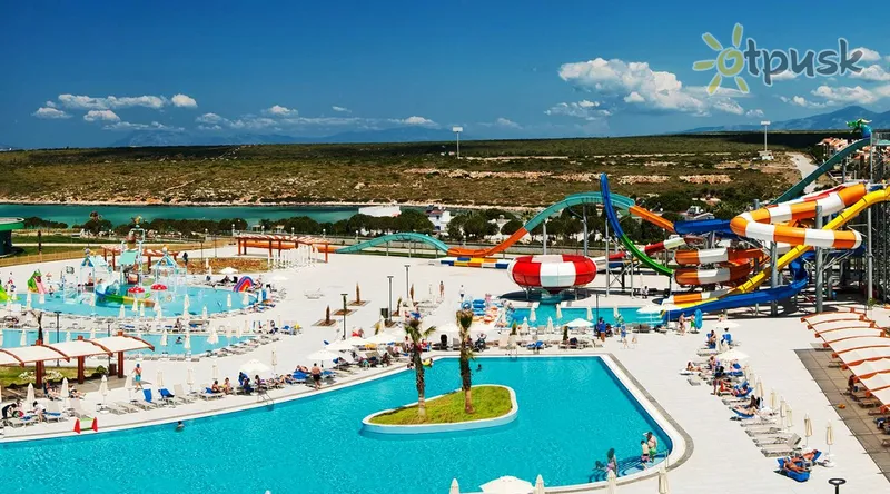 Фото отеля Aquasis De Luxe Resort & Spa 5* Didims Turcija akvaparks, slidkalniņi
