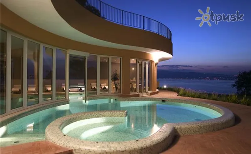 Фото отеля Altafiumara Resort & Spa 5* Kalabrija Itālija ārpuse un baseini