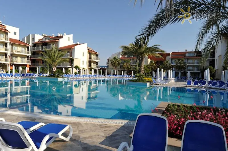 Фото отеля Barut B Suites 4* Šoninė Turkija išorė ir baseinai