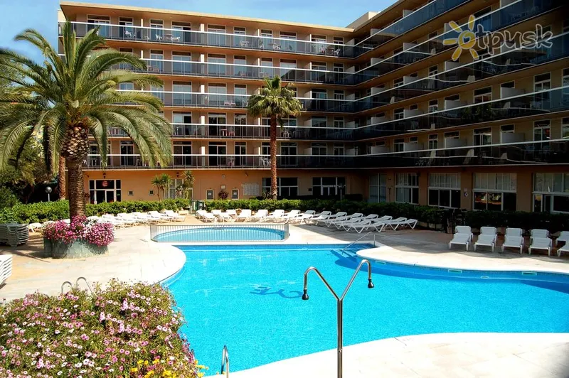 Фото отеля Cye Holiday Centre Aparthotel 3* Коста Дорада Испания экстерьер и бассейны