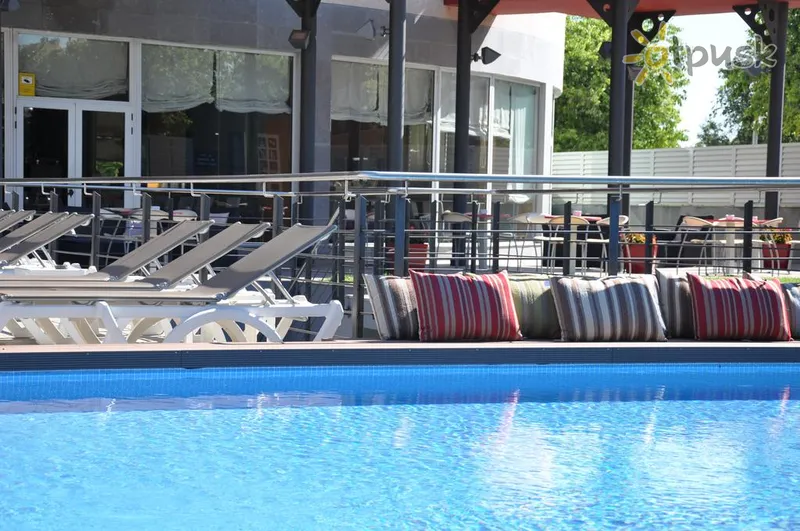 Фото отеля Mercure Atenea Aventura 4* Коста Дорада Іспанія екстер'єр та басейни