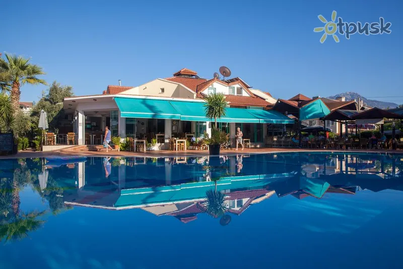 Фото отеля Rebin Beach Hotel 3* Fethiye Turkija išorė ir baseinai