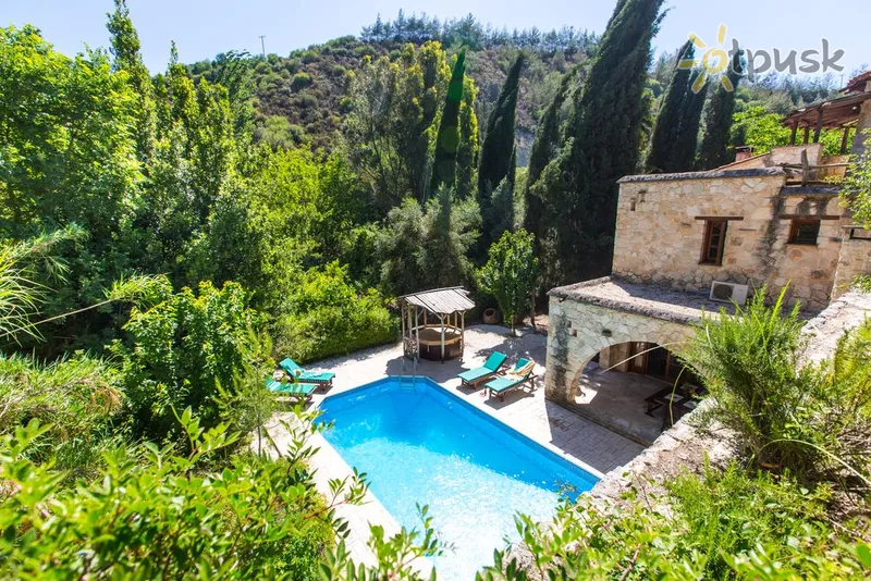 Фото отеля Mylos Villa 3* Patosas Kipras išorė ir baseinai