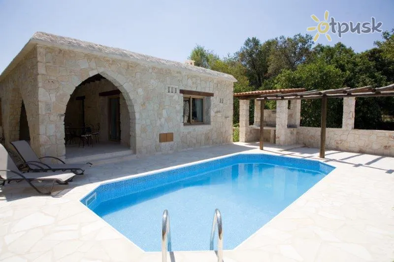 Фото отеля Z&X Holiday Villas 4* Patoss Kipra istabas