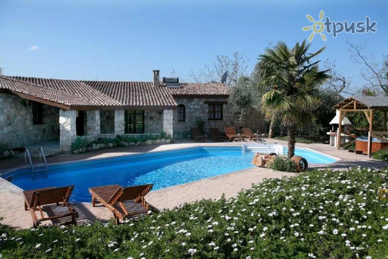 Фото отеля Z&X Holiday Villas 4* Patosas Kipras išorė ir baseinai