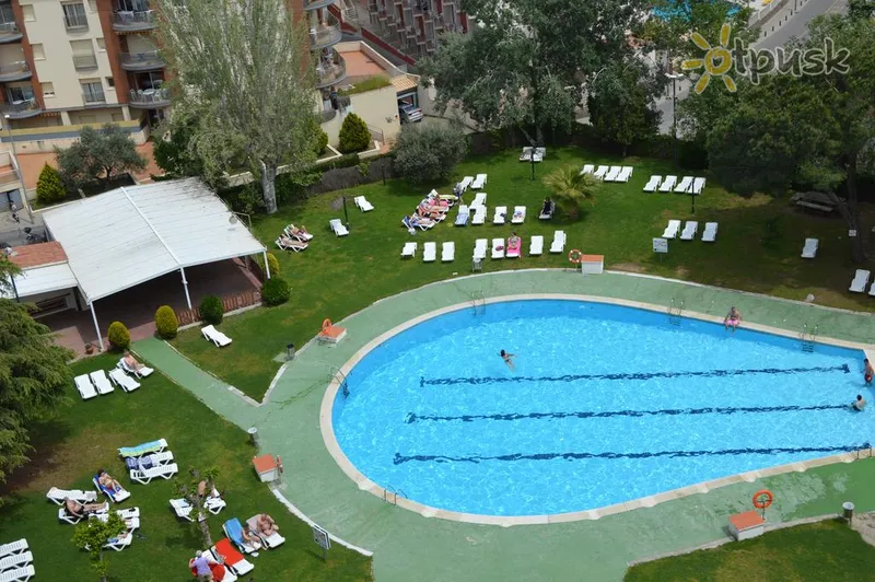 Фото отеля Samba Hotel 3* Kostabrava Spānija ārpuse un baseini