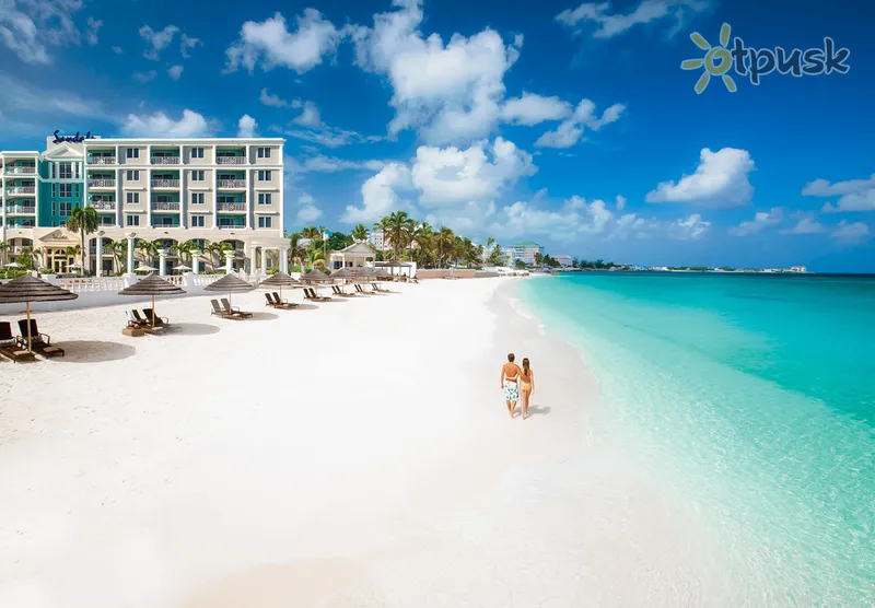 Фото отеля Sandals Royal Bahamian Spa Resort & Offshore Island 5* Nassau Bahamos išorė ir baseinai