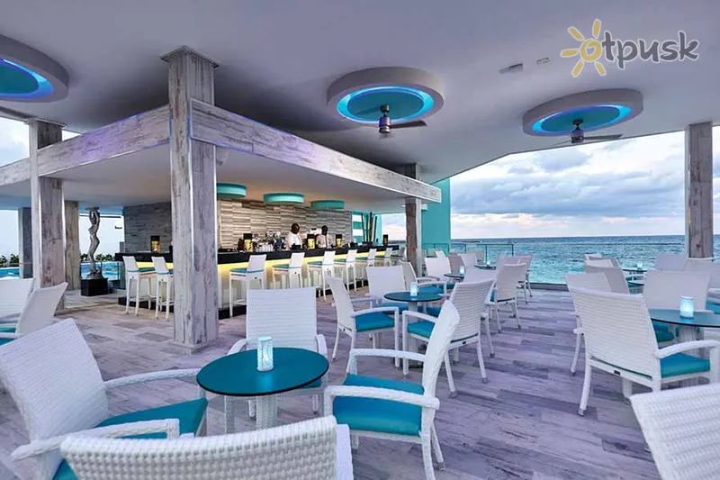 Фото отеля Riu Palace Paradise Island 5* Nassau Bahamu salas bāri un restorāni