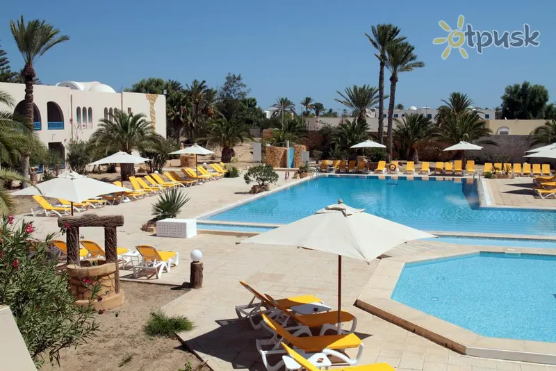 Фото отеля Dar El Manara 3* par. Džerba Tunisija ārpuse un baseini