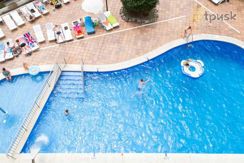 Фото отеля H Top Royal Star 4* Коста Брава Іспанія екстер'єр та басейни