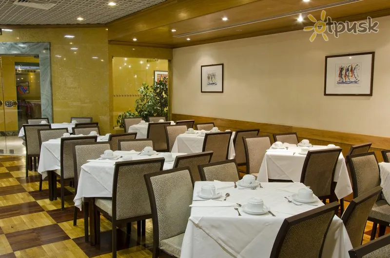 Фото отеля Vip Inn Berna Hotel 3* Лиссабон Португалия бары и рестораны