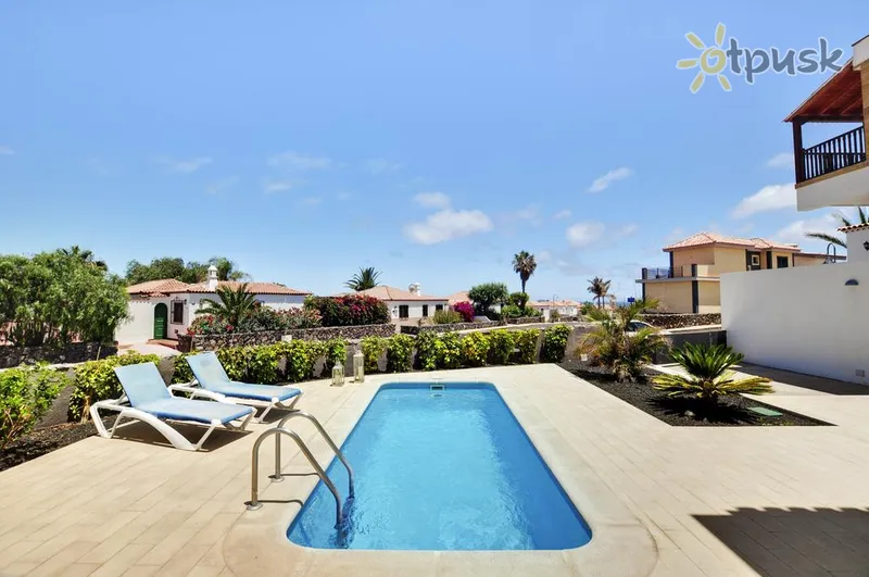 Фото отеля Sun Bay Villas 3* par. Tenerife (Kanārijas) Spānija ārpuse un baseini