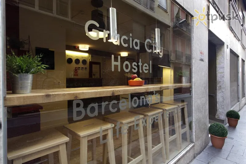 Фото отеля Gracia City Hostel 1* Барселона Испания экстерьер и бассейны