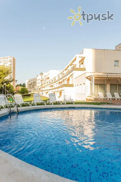 Фото отеля Pierre & Vacances Benidorm Poniente 3* Коста Бланка Испания экстерьер и бассейны