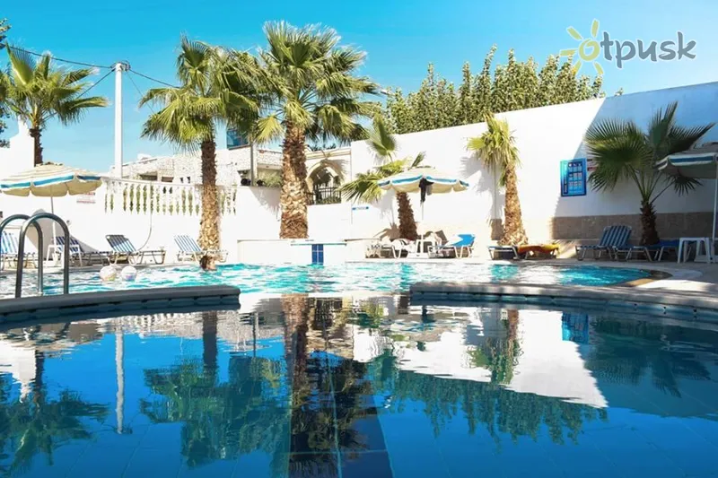 Фото отеля White Palace Studios 3* Rodas Graikija išorė ir baseinai