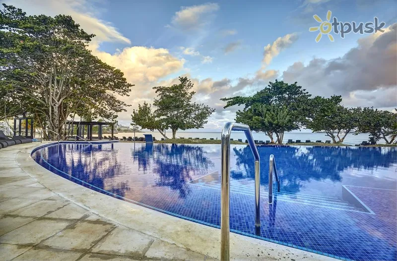 Фото отеля Royalton Negril Resort & Spa 5* Negrilis Jamaika išorė ir baseinai