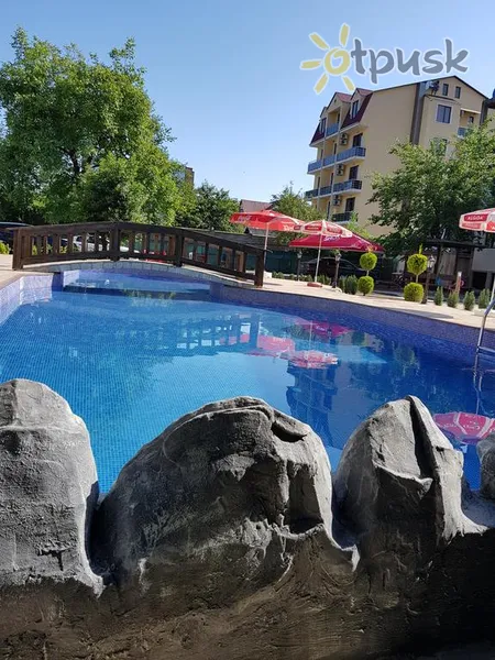 Фото отеля Chero Hotel 3* Kobuleti Gruzija išorė ir baseinai