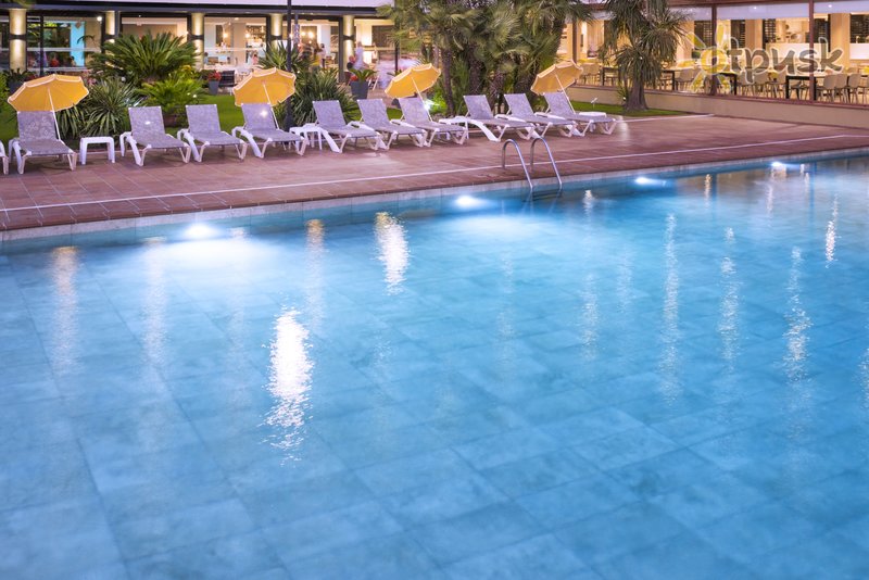 Фото отеля President Calella Hotel 3* Коста Дель Маресме Испания экстерьер и бассейны