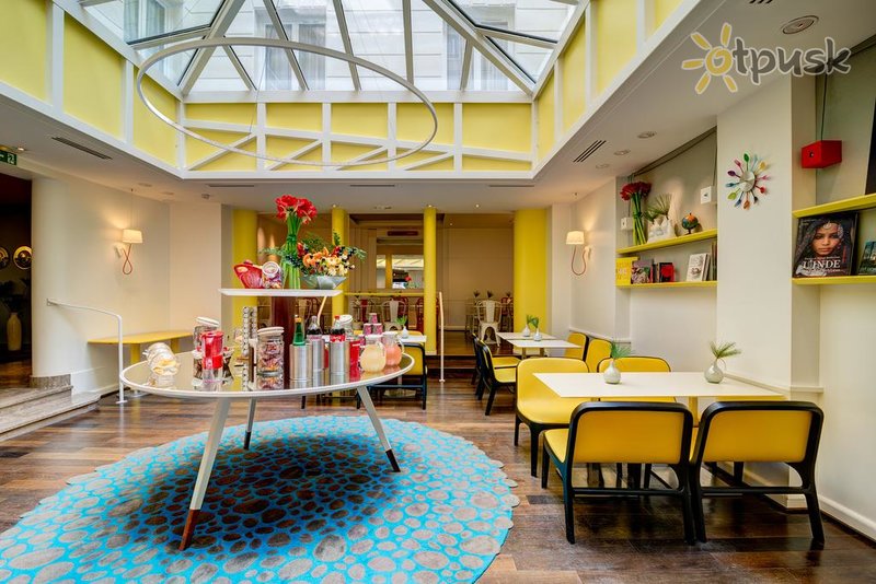 Фото отеля Astoria Hotel 3* Париж Франция лобби и интерьер