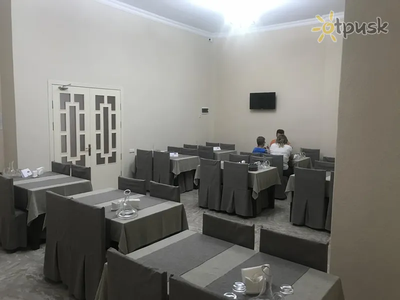 Фото отеля General Hotel 4* Batumi Gruzija bāri un restorāni