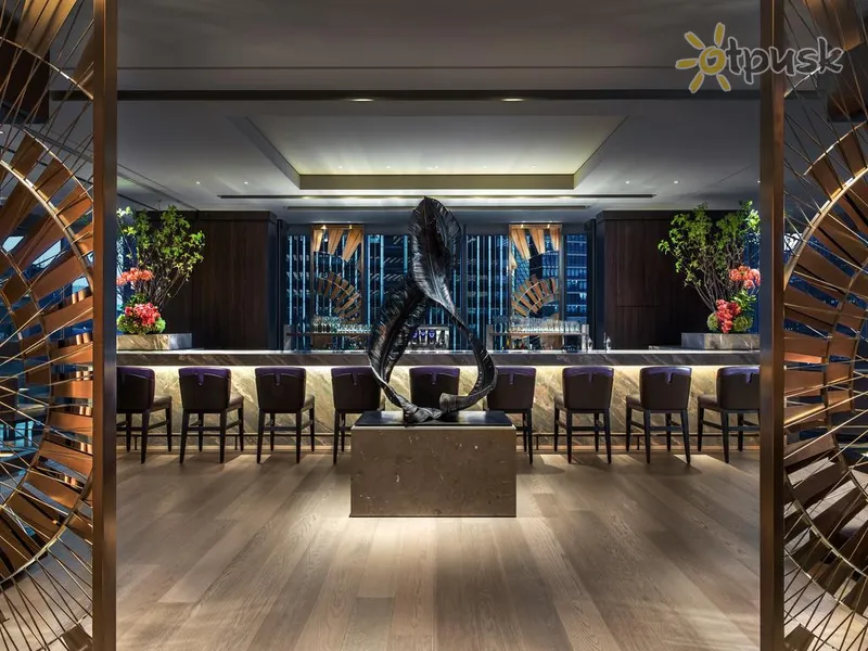 Фото отеля Four Seasons Hotel Tokyo at Marunouchi 5* Tokija Japāna vestibils un interjers