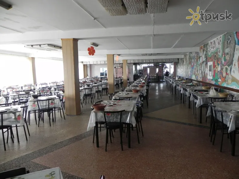 Фото отеля Детский Санаторий Бердянский 1* Бердянск Украина бары и рестораны