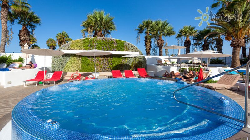 Фото отеля Tigotan Lovers & Friends Playa de las Americas 4* о. Тенерифе (Канары) Испания экстерьер и бассейны