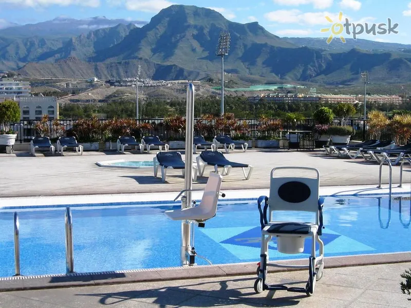 Фото отеля Zentral Center Hotel 4* par. Tenerife (Kanārijas) Spānija ārpuse un baseini