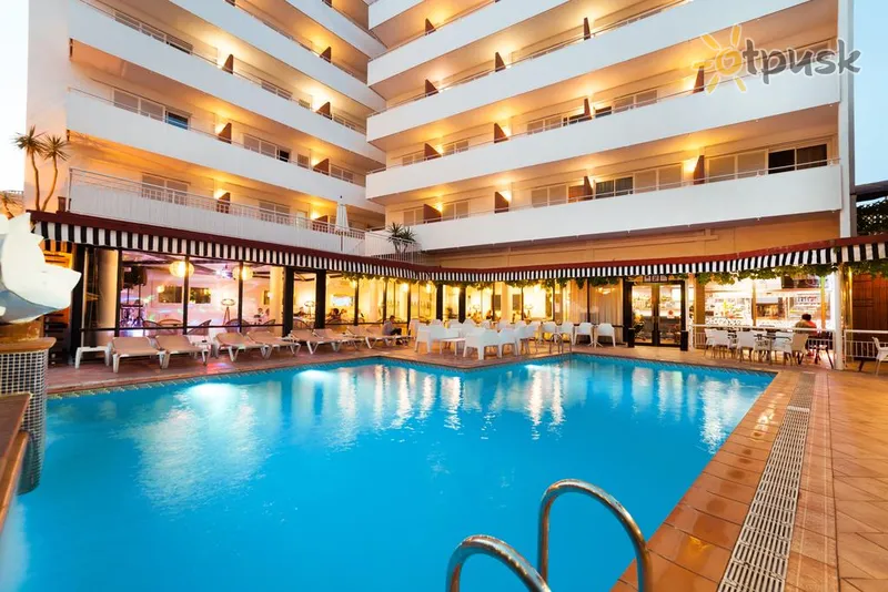 Фото отеля Xaine Park Hotel 4* Kostabrava Spānija ārpuse un baseini