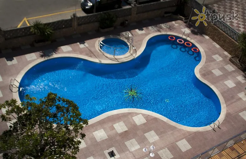 Фото отеля Esplai Hotel 3* Kosta del Maresmė Ispanija išorė ir baseinai