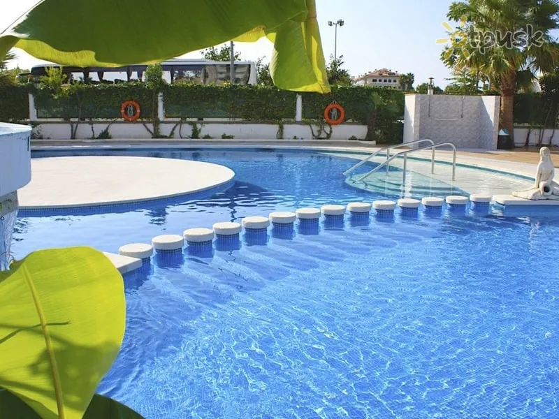 Фото отеля Paradis Park 3* Коста Дель Маресме Іспанія екстер'єр та басейни