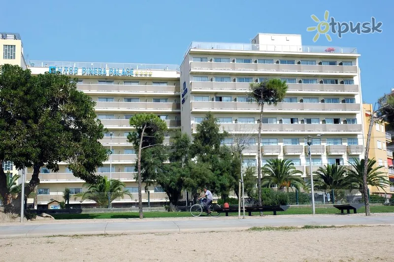 Фото отеля H Top Pineda Palace 4* Kosta del Maresme Spānija ārpuse un baseini