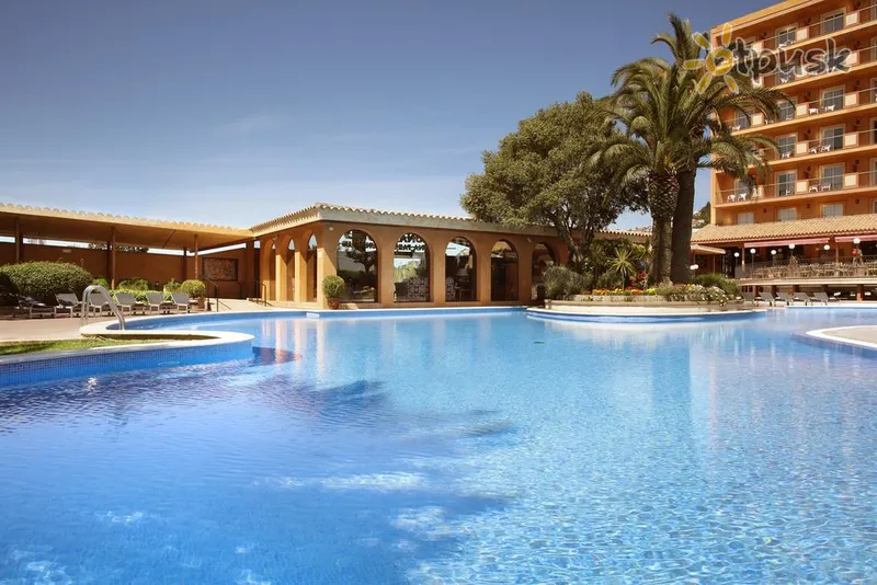 Фото отеля Luna Club Hotel 4* Kosta del Maresmė Ispanija išorė ir baseinai