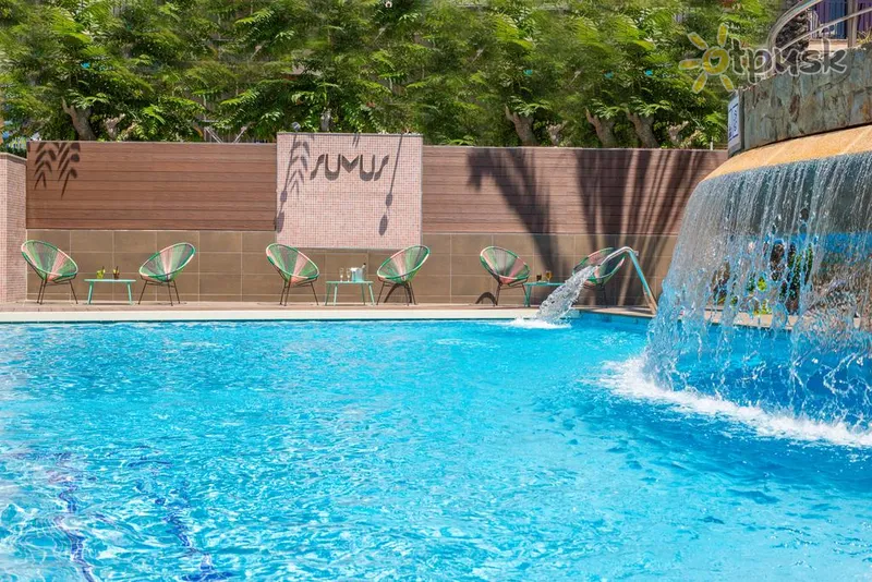 Фото отеля Sumus Hotel Monteplaya 4* Коста Дель Маресме Іспанія екстер'єр та басейни