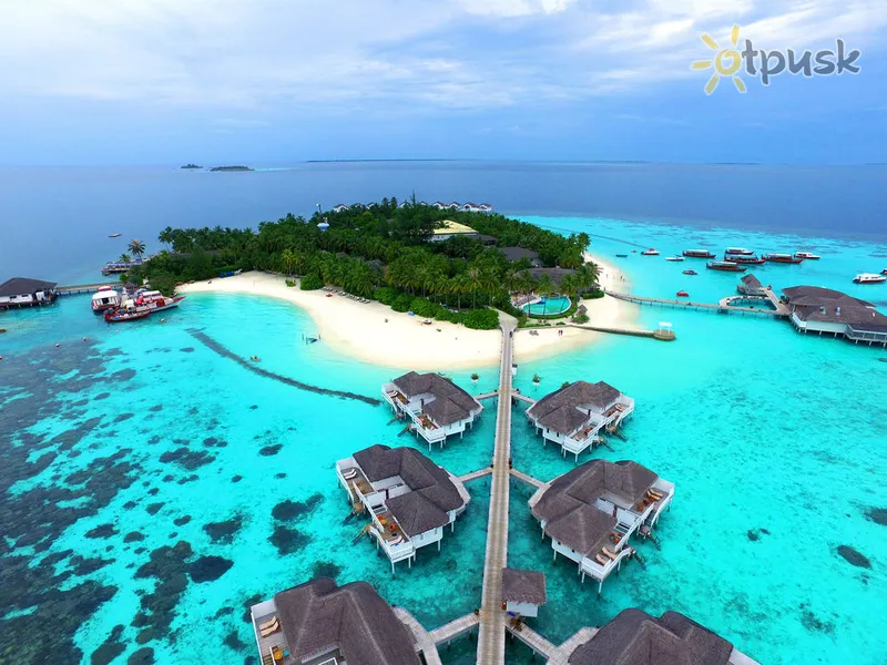 Фото отеля Centara Grand Island Resort & Spa Maldives 5* Арі (Аліфу) Атол Мальдіви екстер'єр та басейни
