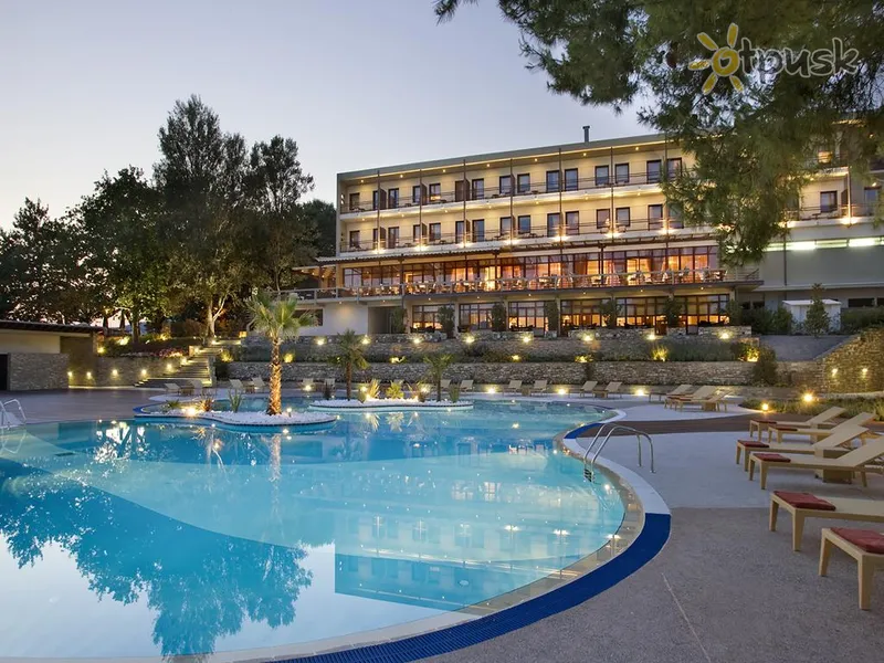 Фото отеля Xenia Palace Portaria 4* Plaukai Graikija išorė ir baseinai