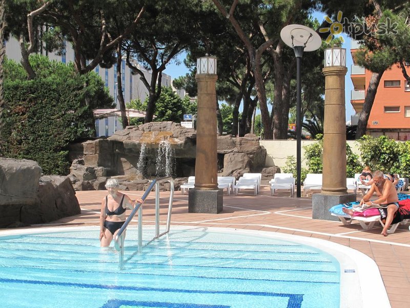Фото отеля Reymar Hotel 3* Коста Дель Маресме Испания экстерьер и бассейны
