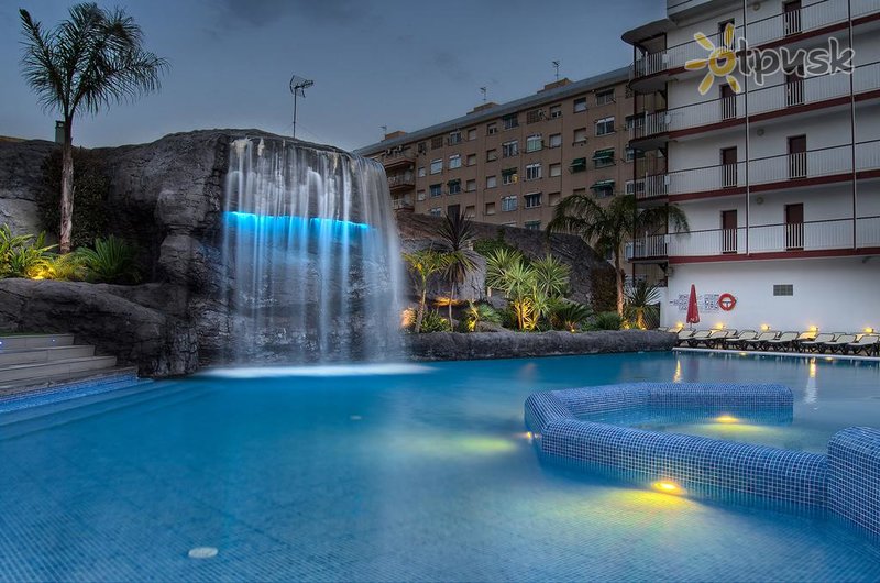 Фото отеля Papi Hotel 3* Коста Дель Маресме Испания экстерьер и бассейны