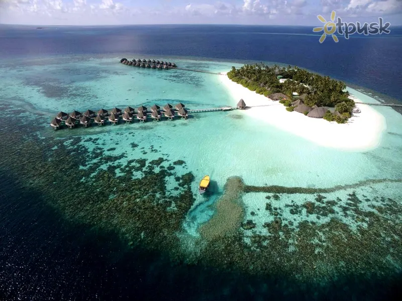 Фото отеля Angaga Island Resort & Spa 4* Ari (Alifu) atolas Maldyvai išorė ir baseinai