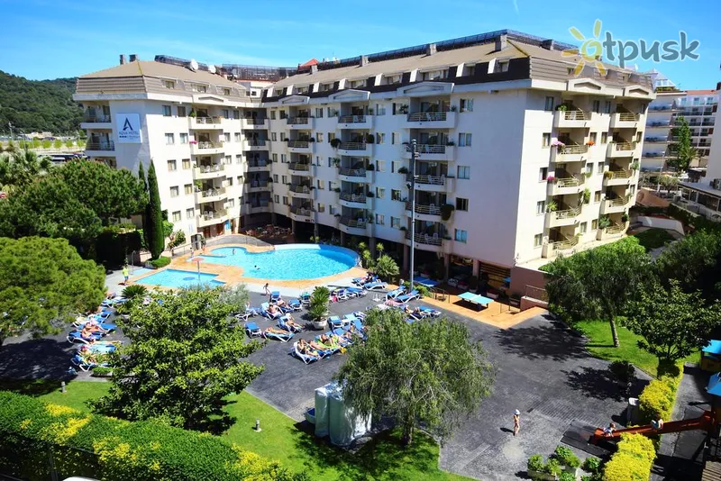 Фото отеля Aqua Hotel Montagut Suites 4* Kosta del Maresmė Ispanija išorė ir baseinai