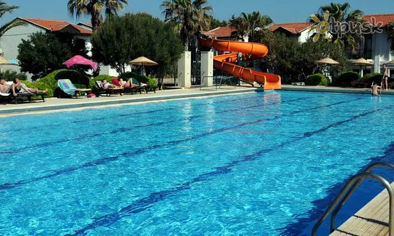 Фото отеля Grand Asa Family Suites 4* Kušadasis Turkija išorė ir baseinai