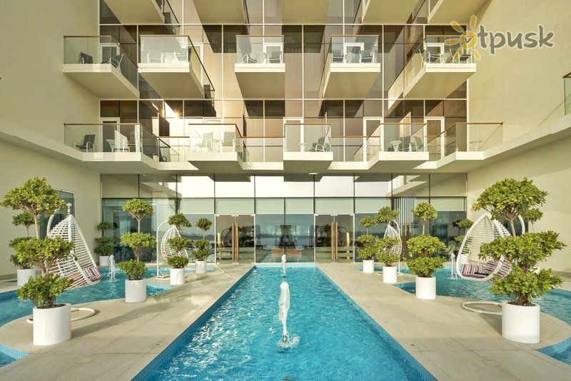 Фото отеля Royal Central Hotel The Palm 5* Дубай ОАЭ экстерьер и бассейны