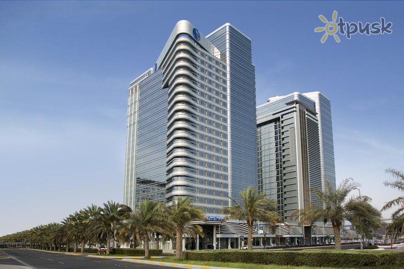 Фото отеля Pearl Rotana Capital Centre 4* Абу Даби ОАЭ экстерьер и бассейны