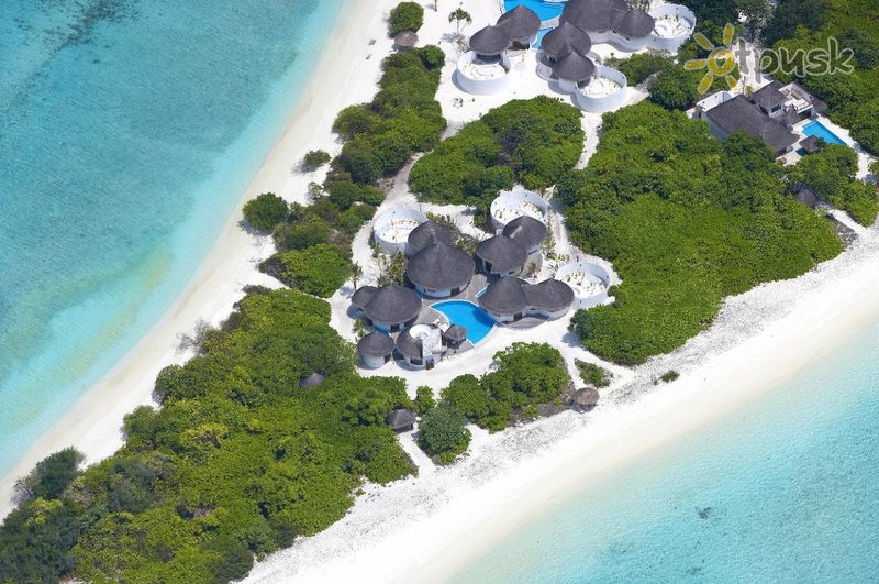 Фото отеля Hideaway Beach Resort & Spa 5* Хаа Алифу Атолл Мальдивы экстерьер и бассейны