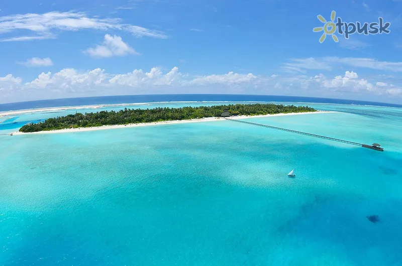 Фото отеля Holiday Island Resort & Spa 4* Ari (Alifu) atols Maldīvija ārpuse un baseini